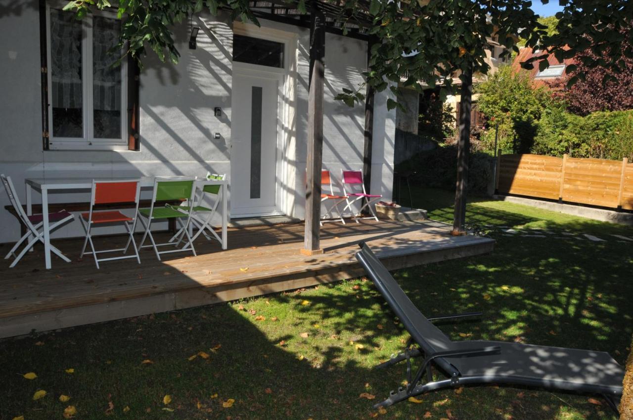 Gite Du Cafe Truchet Saint-Pancrace  Екстер'єр фото