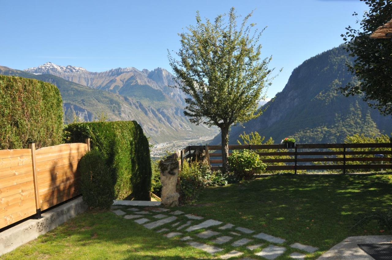 Gite Du Cafe Truchet Saint-Pancrace  Екстер'єр фото